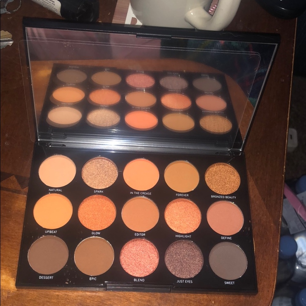 morphe eye shadow palette